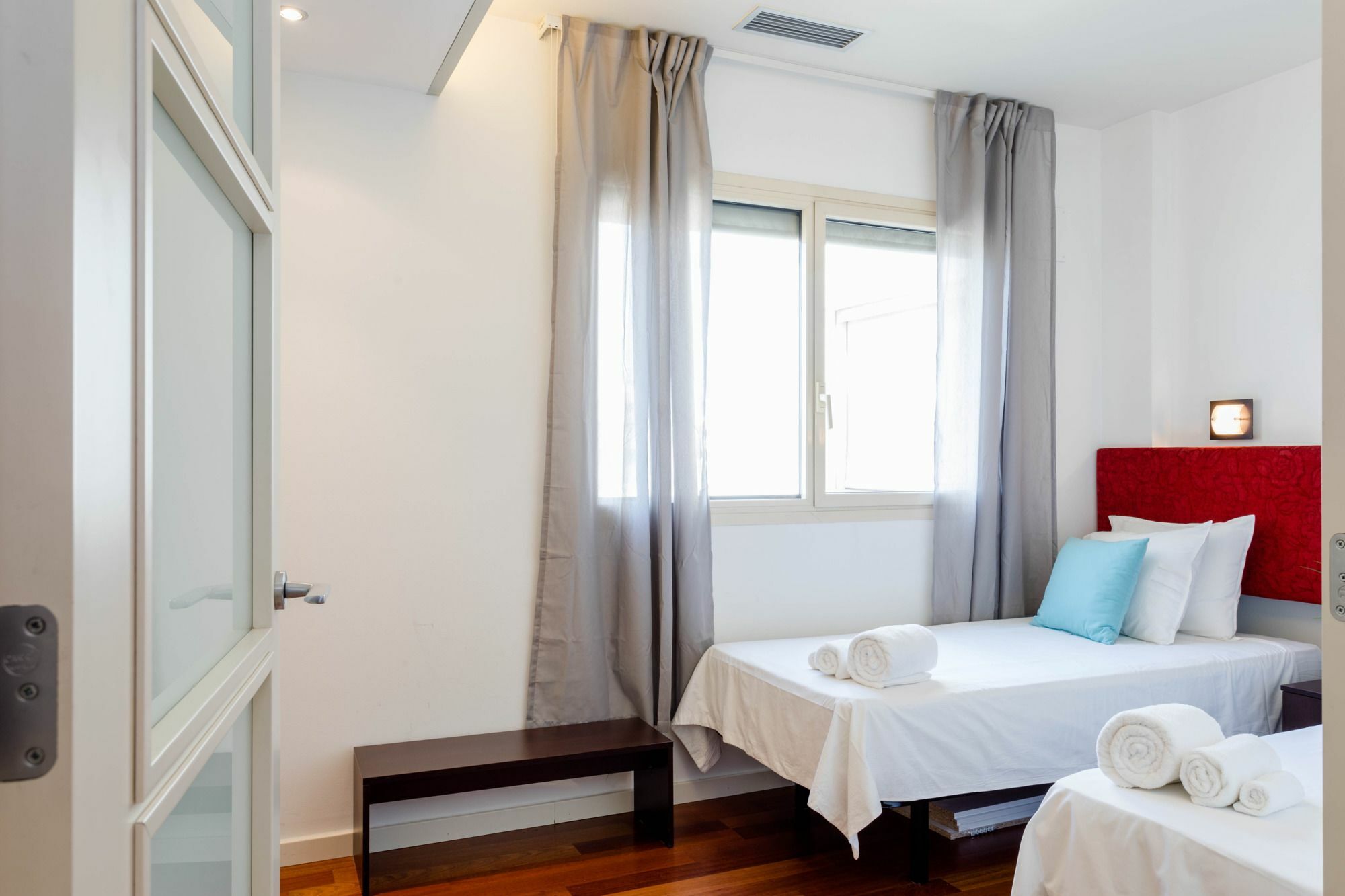 Unique Rentals - Placa Catalunya Central Apartments Barcelona Exterior photo